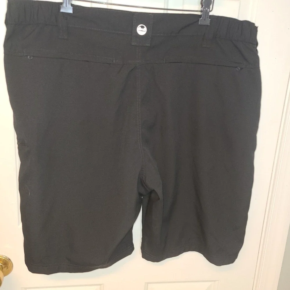 Wrangler Shorts Mens Sz 44 Black Zip Pockets Casual Lightweight Outdoors Hiking